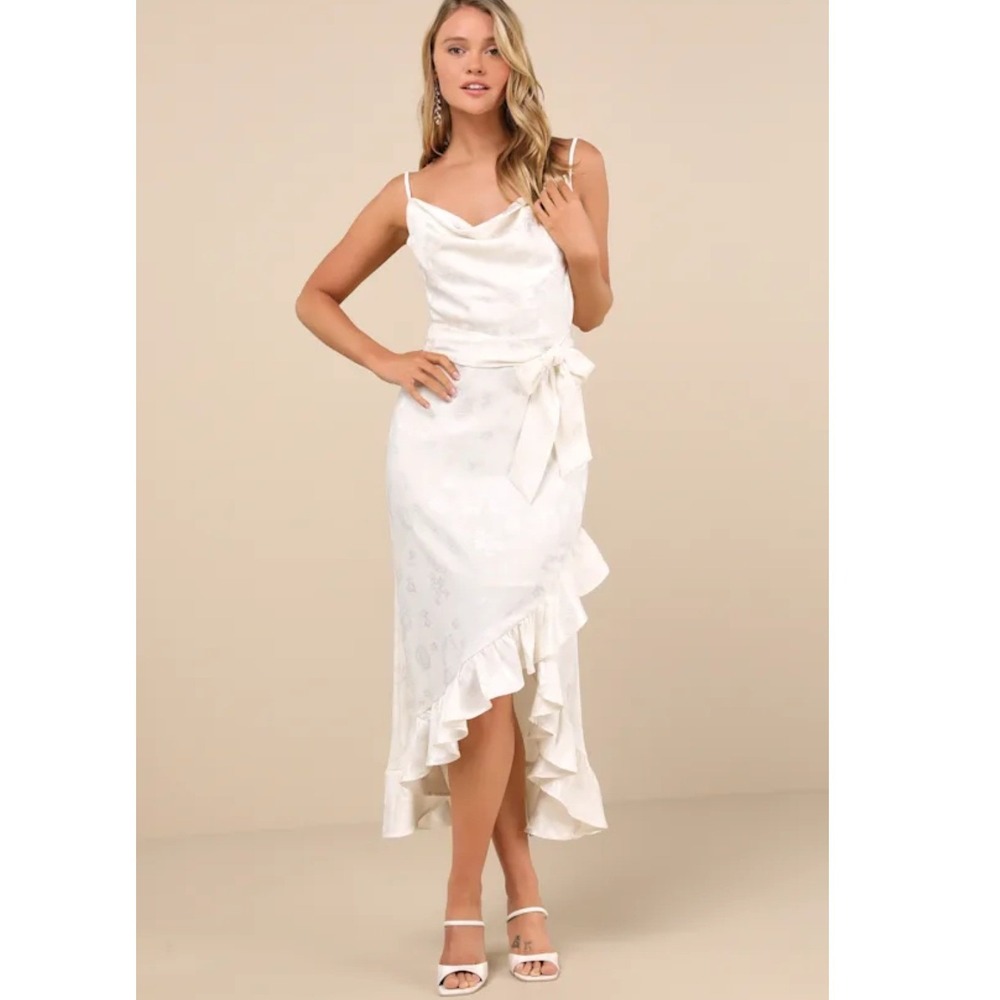 Lulus Modern Passion Ivory Floral Satin‎ Jacquard Ruffled High-Low Midi Dress S